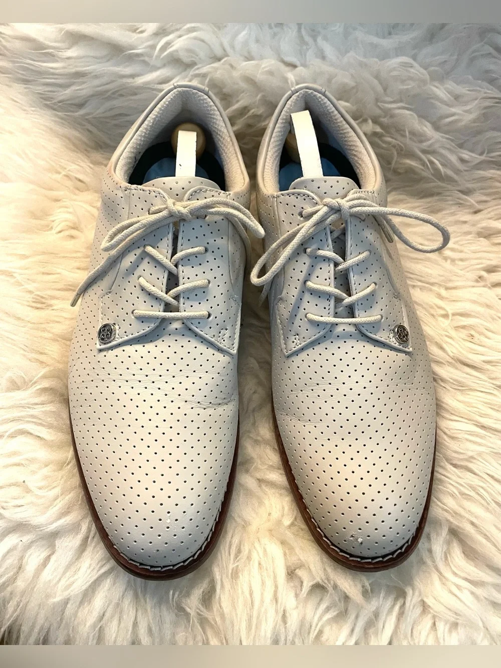 G/FORE Perforated Gallivanter Leather Golf Shoes Perforated Cream Woman’s 8